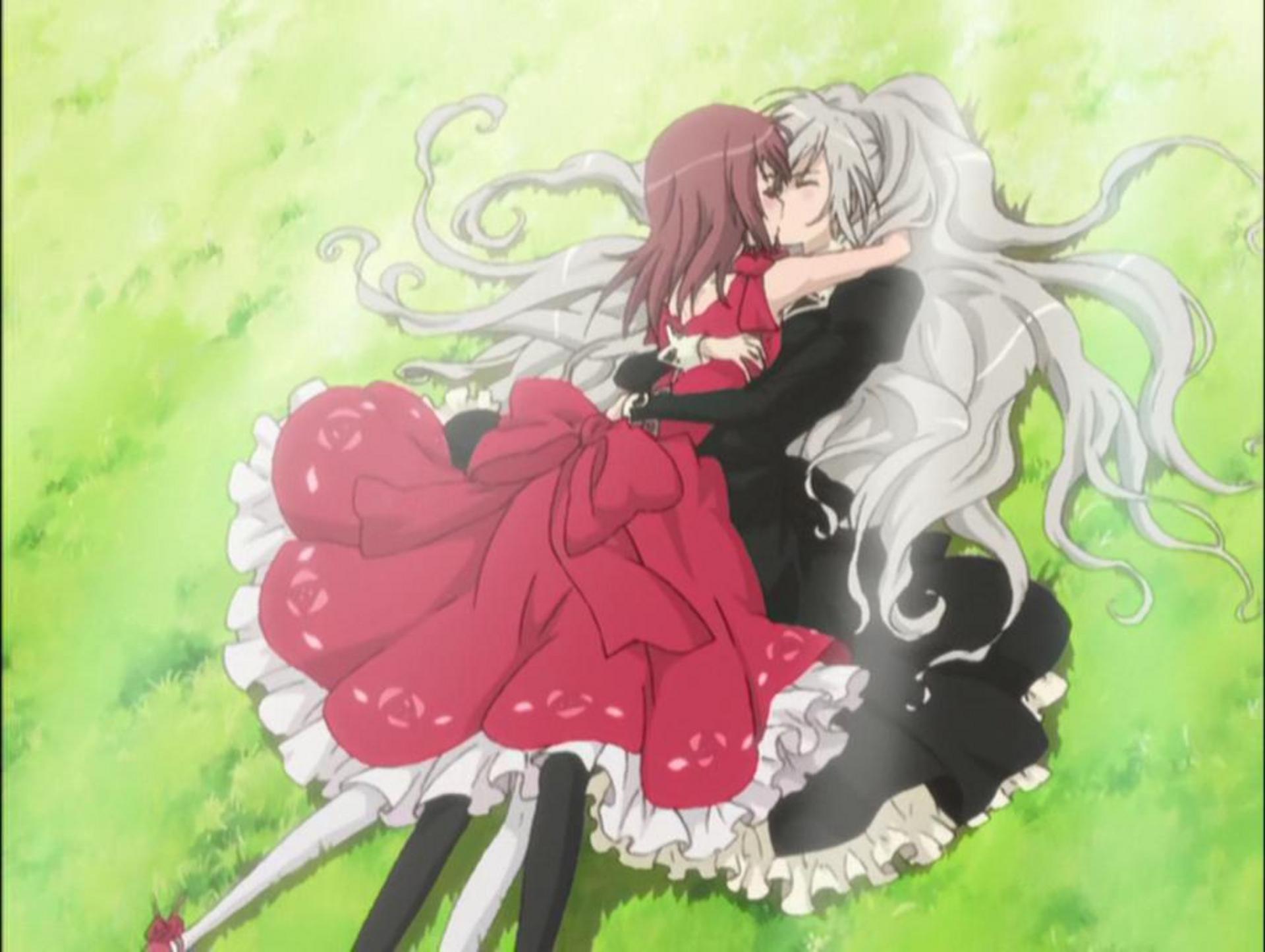 Vẻ đẹp kiêu sa và những góc tối bí mật chốn cung đình học đường.