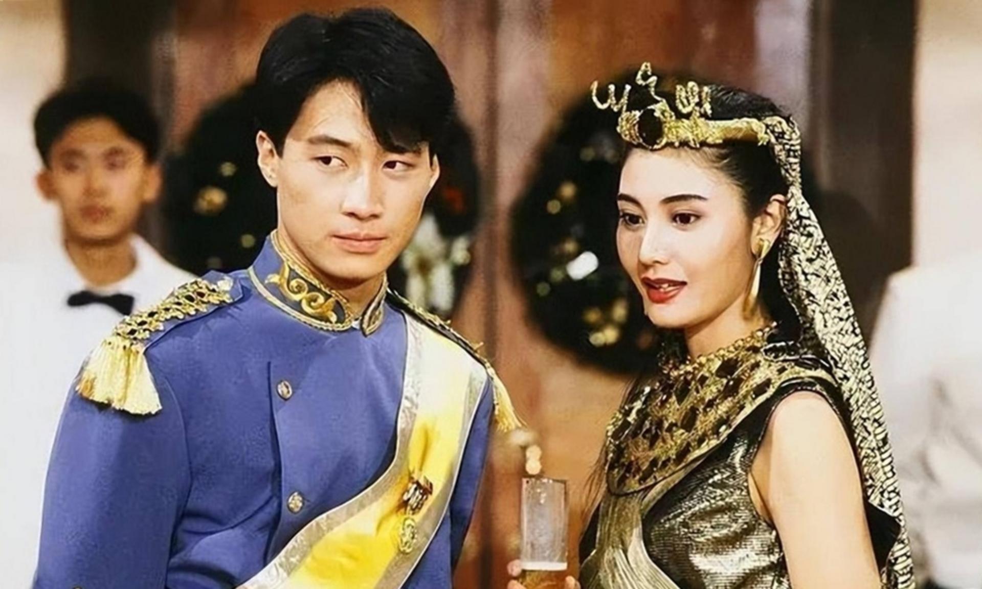 Mối tình khắc cốt ghi tâm giữa những bí ẩn khoa học giả tưởng.