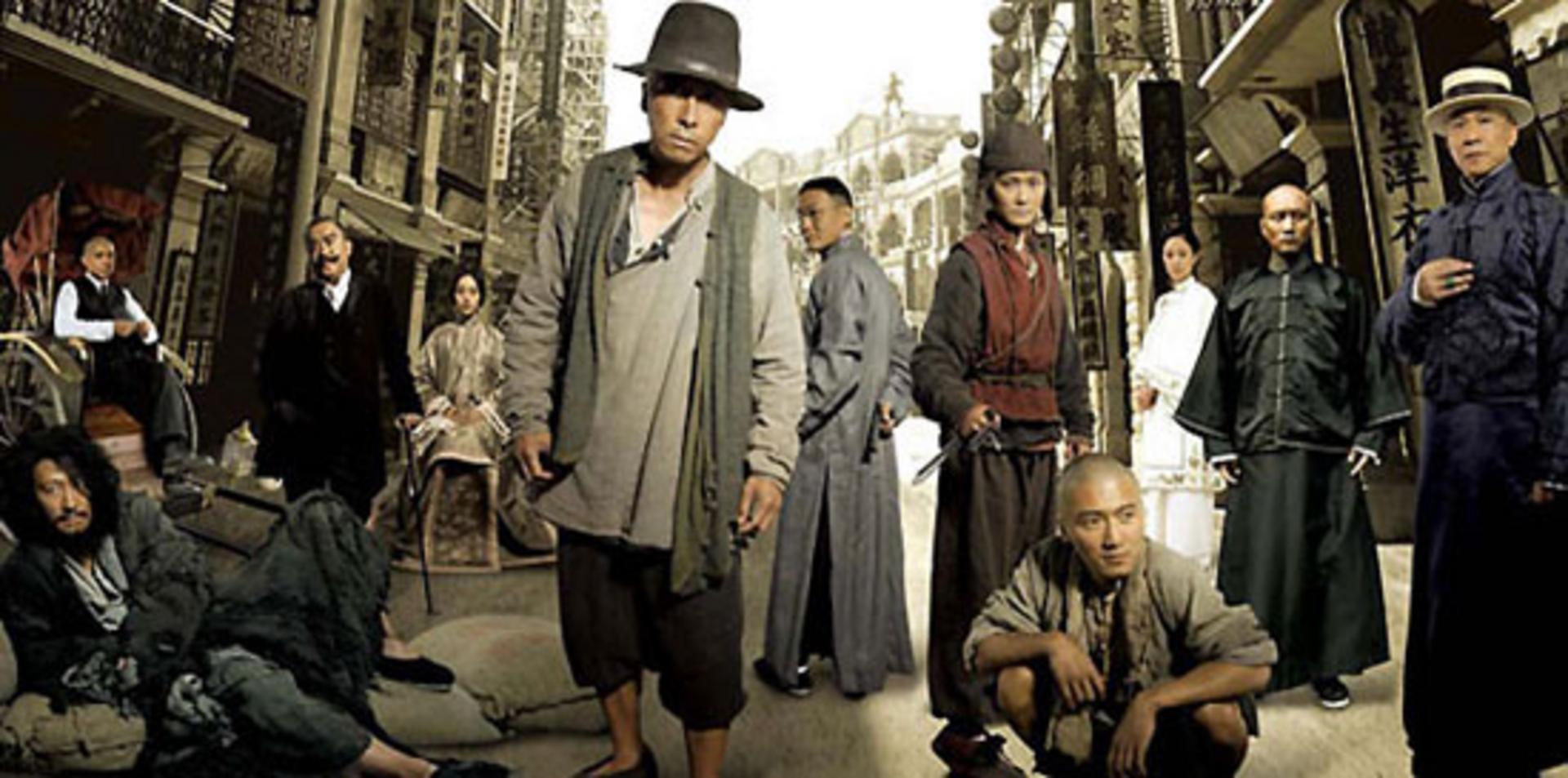 Màn tái hợp đầy hoài niệm với "người tình màn ảnh" Lê Minh sau nhiều năm.