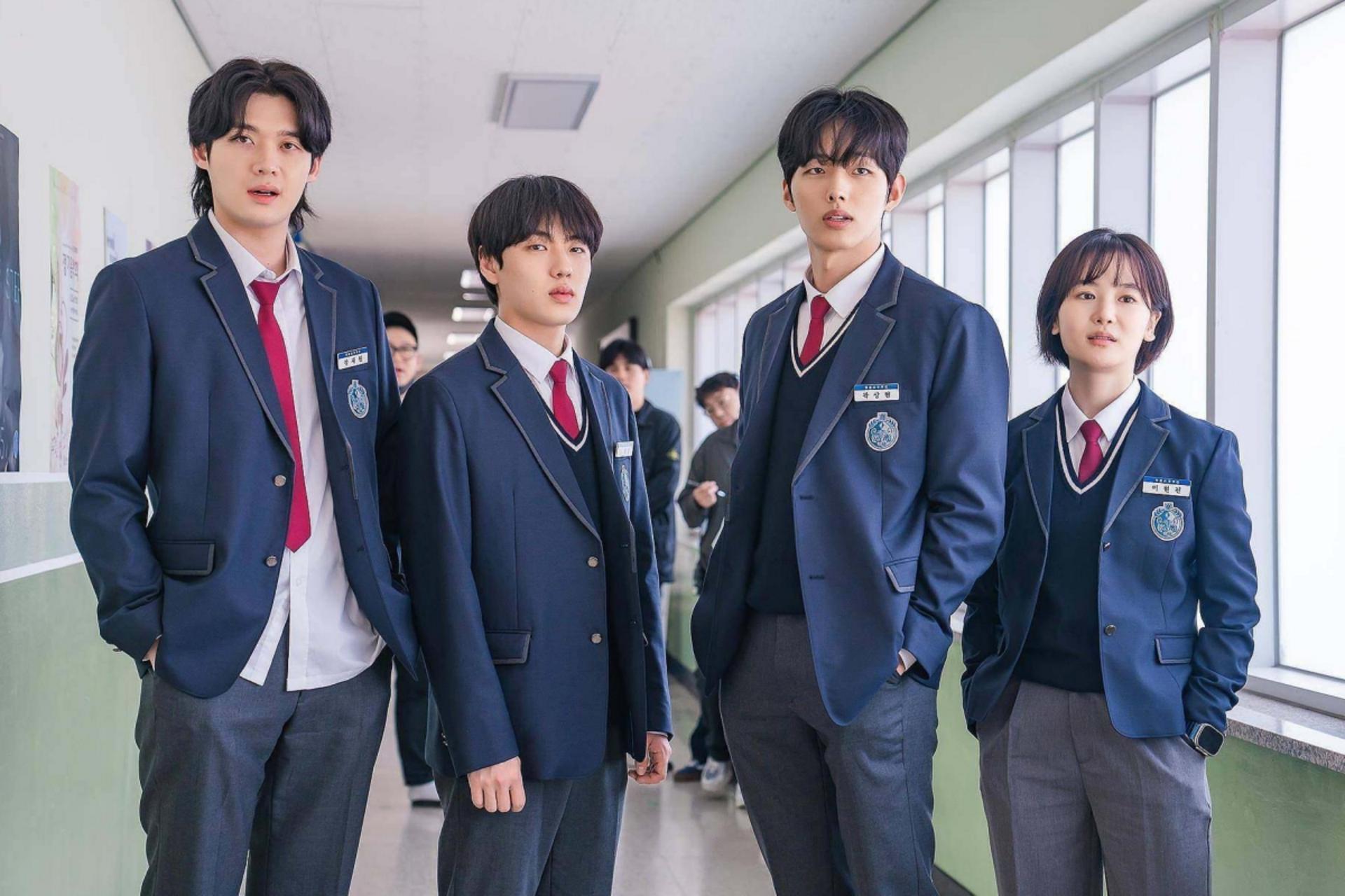 Bộ phim để lại nhiều dư âm với khán giả về bản chất quyền lực và tham vọng ngay cả trong môi trường học đường.