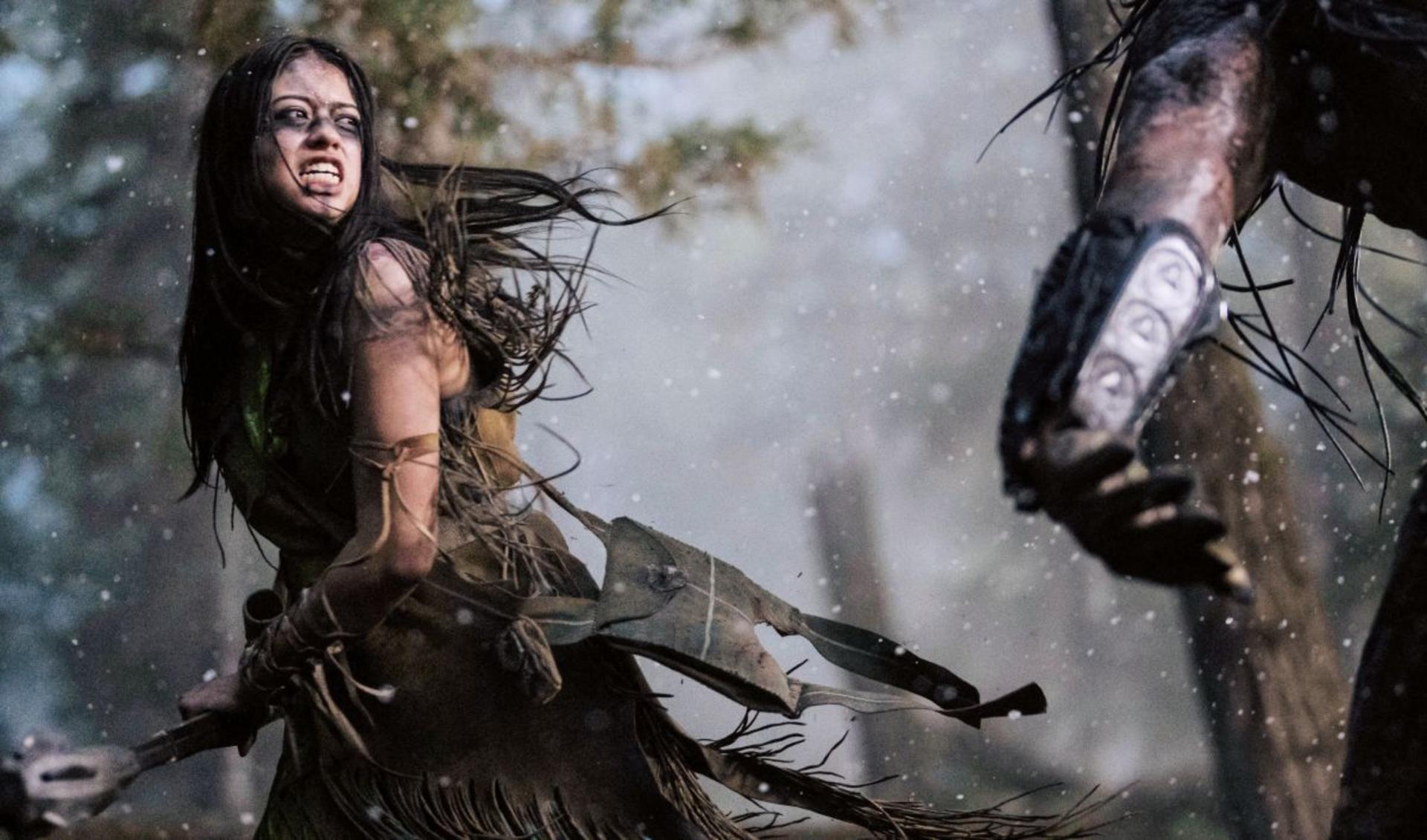 Cuộc đấu trí đỉnh cao giữa người thợ săn bản địa và sát thủ hàng đầu vũ trụ.