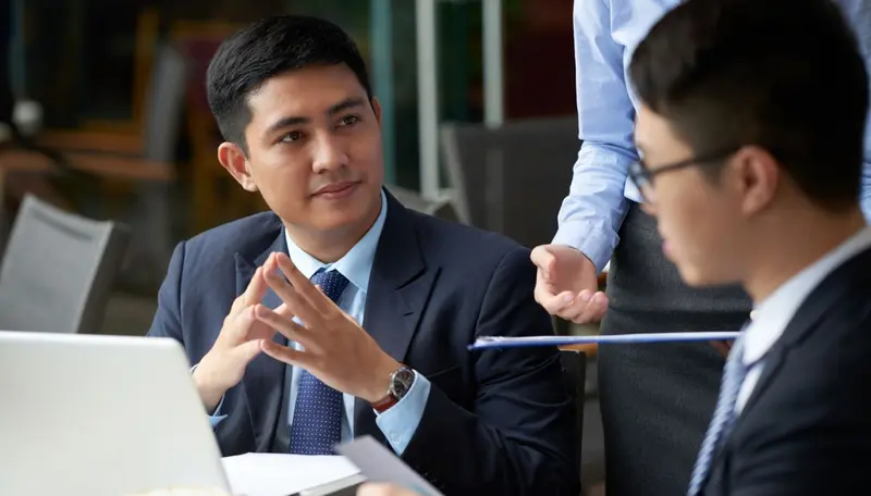 Headhunter hỗ trợ doanh nghiệp giải quyết những bài toán tuyển dụng phức tạp