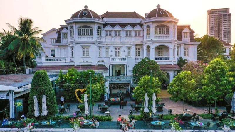 Top 13 nhà hàng tổ chức tiệc công ty tại Quận 2 đáng cân nhắc - hình minh hoạ 3