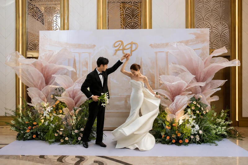 Backdrop tạo nên dấu ấn riêng trong ngày trọng đại