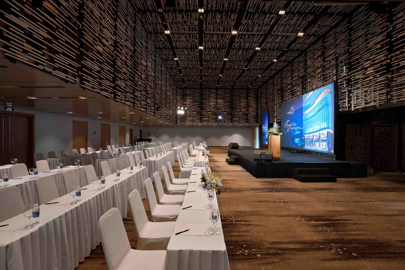 Capella Gallery Hall ghi dấu với kiến trúc giao thoa Đông - Tây sang trọng (Nguồn: Internet)