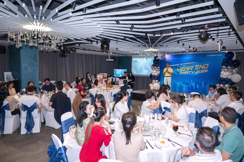 Én Restaurant & Event Space sở hữu không gian hiện đại, hệ thống âm thanh, ánh sáng chuyên nghiệp (Nguồn: Internet)