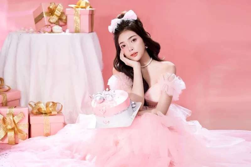 Gợi ý các cap sinh nhật ngắn gọn cho Instagram, Facebook story giúp bài đăng thêm nổi bật (Nguồn: Internet)